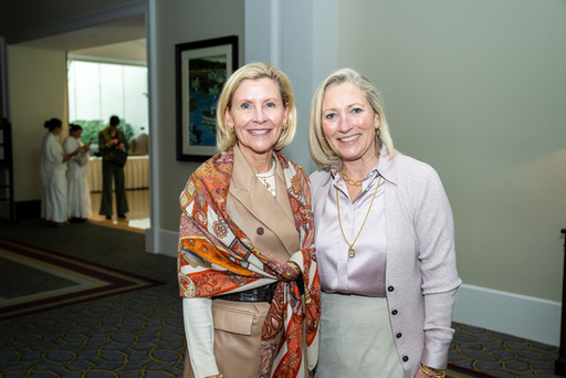 Nancy Perot, Carolyn Rathjen