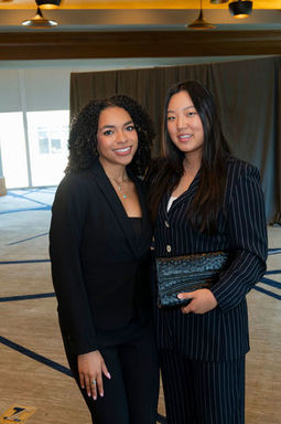 New Friends New Life Stand For Her Luncheon