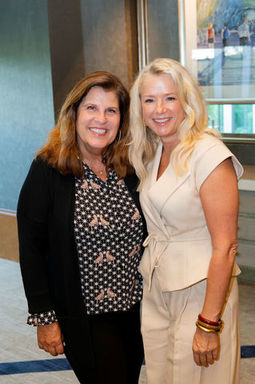 New Friends New Life Stand For Her Luncheon