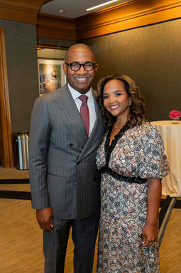 New Friends New Life Stand For Her Luncheon